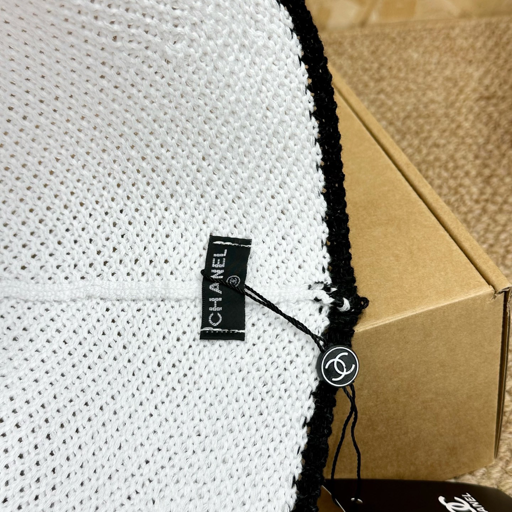new Handmade White Women's HatXC052026093001