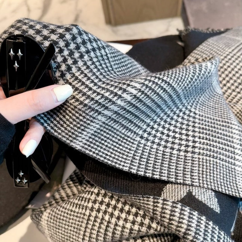 New Fashion Women Classic Monogram Double Sided Scarf ZJN1326091408