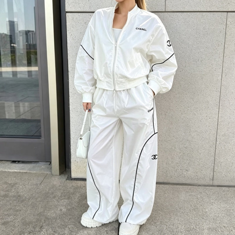 New Fashion Women Embroidered Casual Tracksuit  DM1326091421
