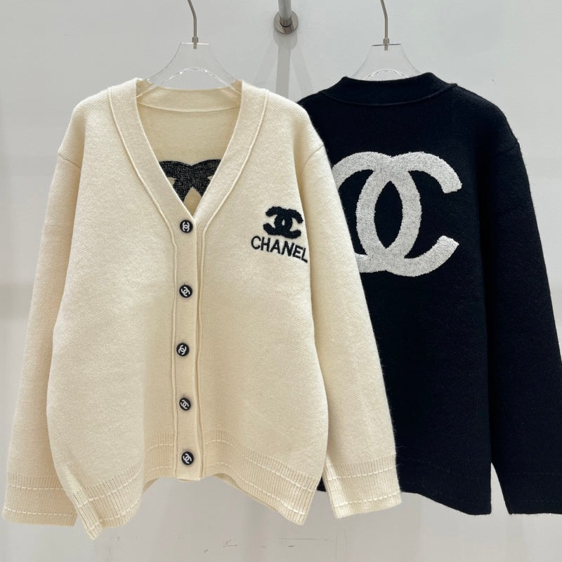 New Fashion Women's CC V-Neck Jacquard Knit Cardigan DM1326100803
