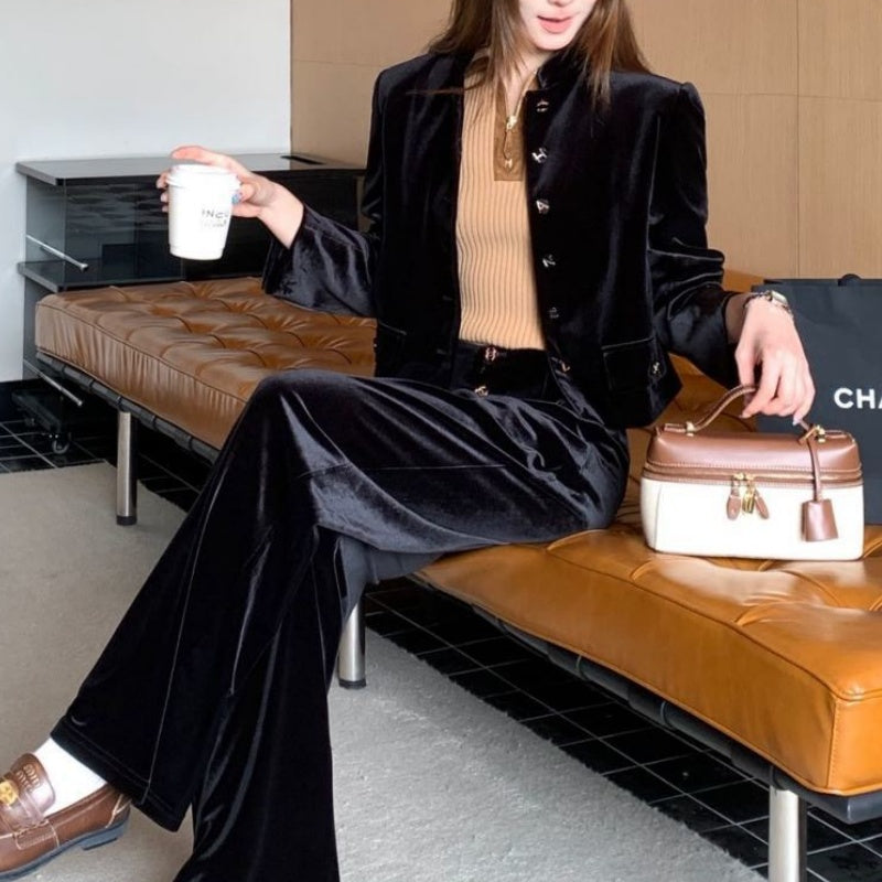 New Fashion Women's CC Velvet Jacket & Pants 2 Piece Set DM1326100829