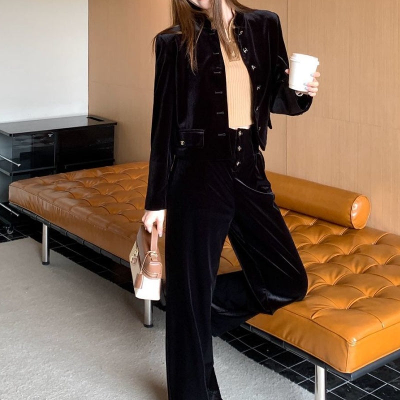 New Fashion Women's CC Velvet Jacket & Pants 2 Piece Set DM1326100829